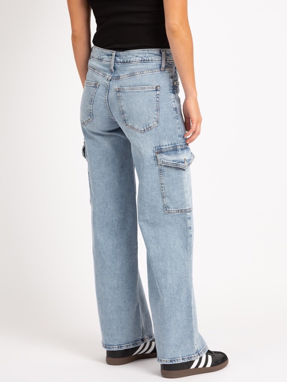 NWT " Suki Cargo Wide Leg Jeans" Silver Jeans Co. Women's S-33/31 - Picture 3 of 8